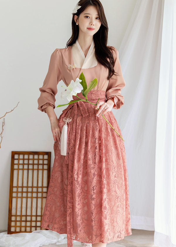 Shimmering Elegant Modern Hanbok Dress in Peach, F / Dress Only Shimmering Elegant Modern Hanbok Dress in Peach, F / Dress Only