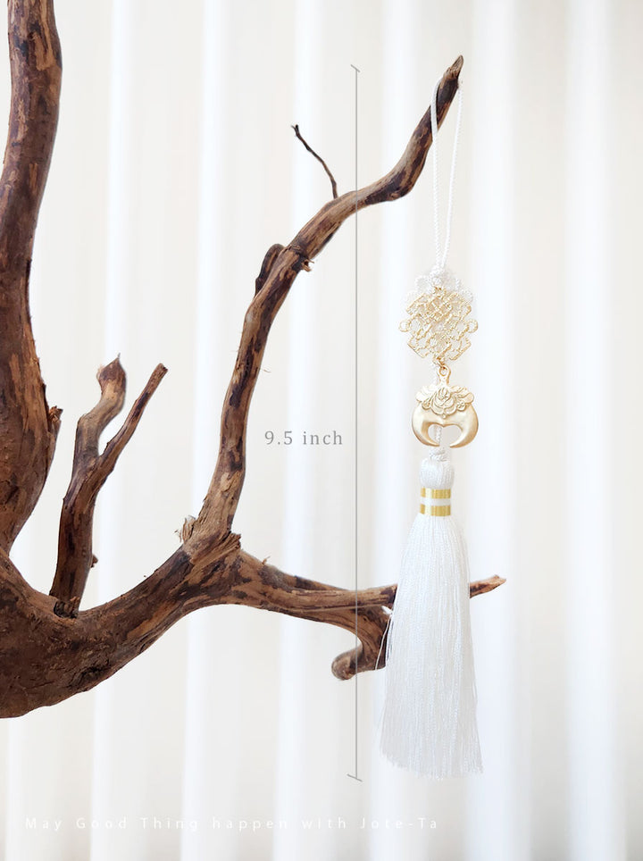 Tiger Claw Tassel Norigae (3 Colors) – Joteta Korean Online Shop