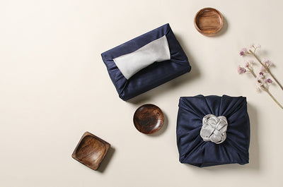 You can see from the top view that this deep navy & ivory double sided Bojagi is perfect gift wrapping cloth for traditional Korean events.